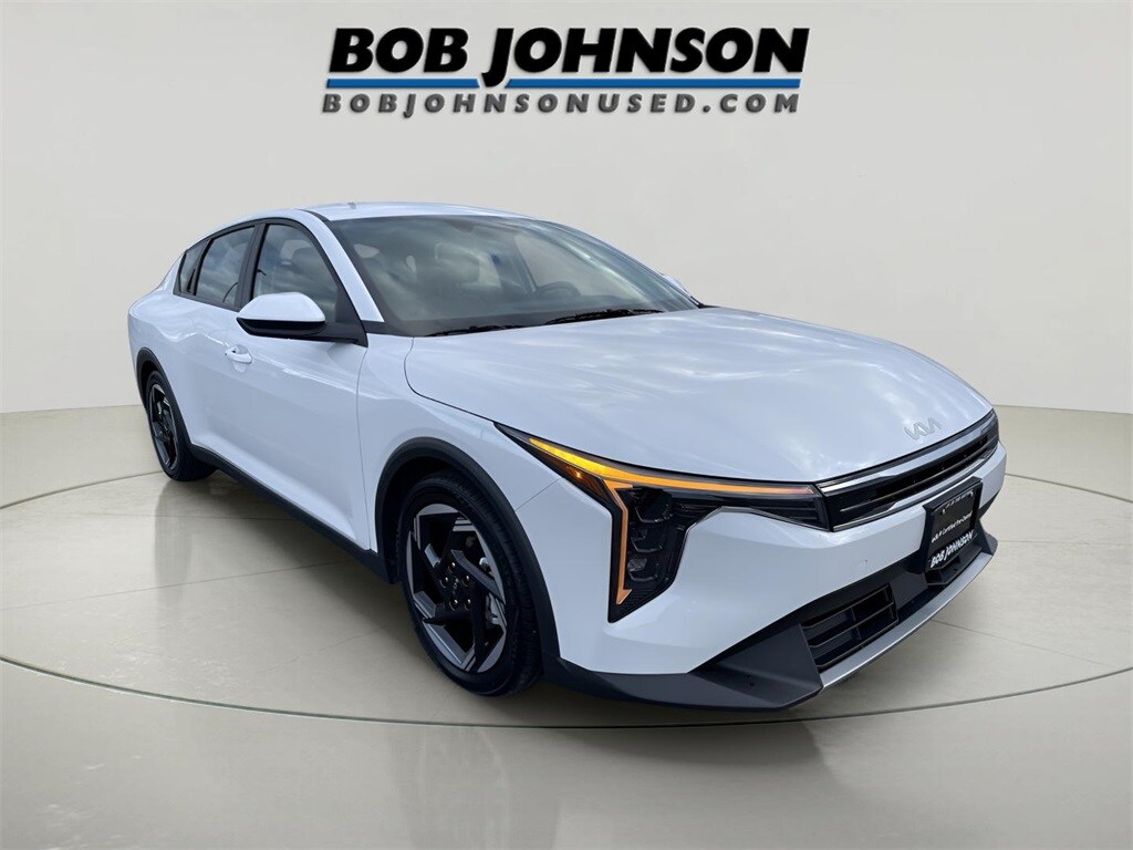 Certified 2025 Kia K4 EX Sedan