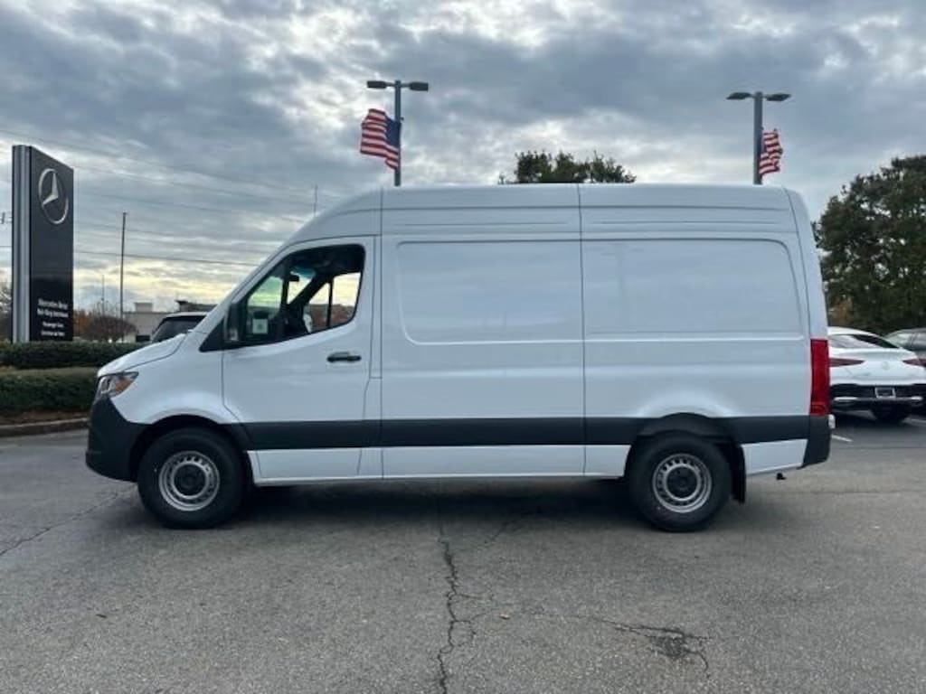 New 2025 Mercedes-Benz Sprinter 2500 Standard Roof 4-Cyl Diesel HO Cargo Van