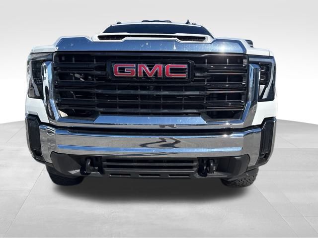 2024 Gmc Sierra 3500 HD Pro photo 2