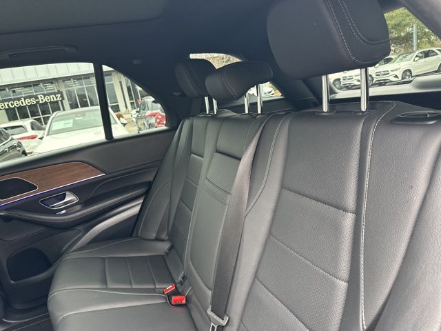 2025 Mercedes-Benz GLE GLE450 - Photo 21