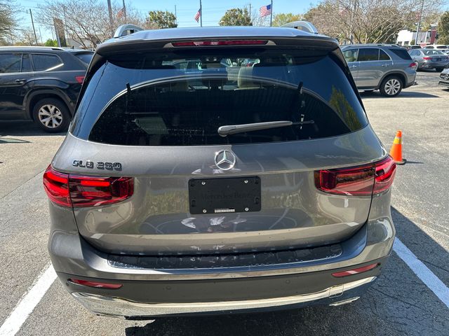 2025 Mercedes Benz GLB 250 photo 3