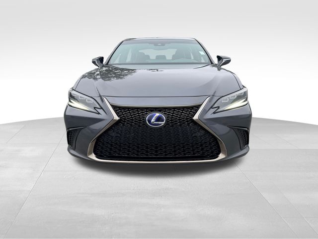 2022 Lexus ES F SPORT photo 2
