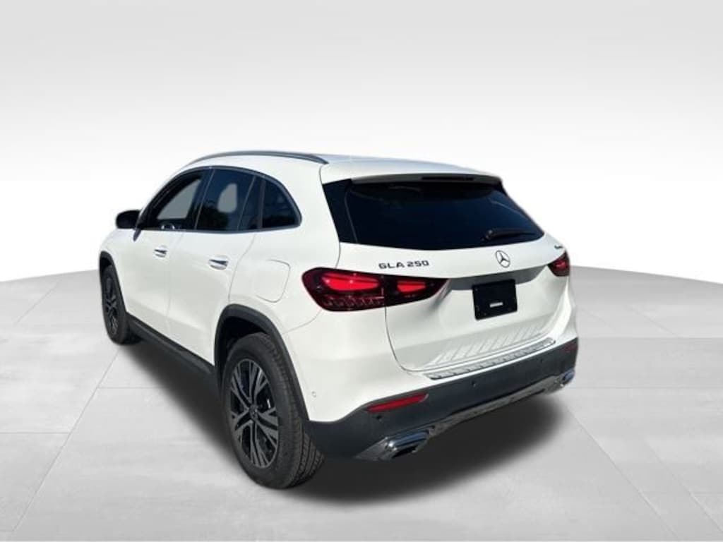 Used 2025 Mercedes-Benz GLA 4MATIC SUV