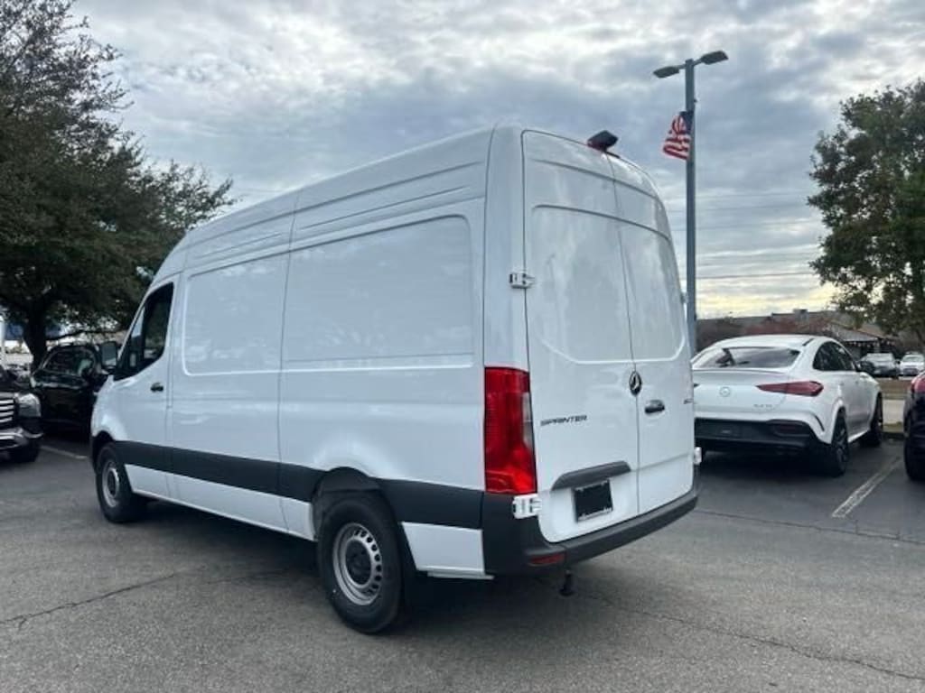 New 2025 Mercedes-Benz Sprinter 2500 Standard Roof 4-Cyl Diesel HO Cargo Van