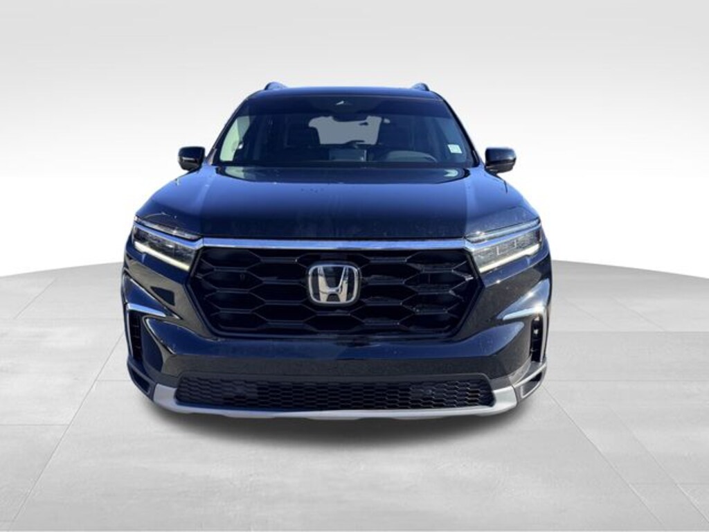 Used 2024 Honda Pilot Touring SUV
