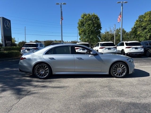 2026 Mercedes Benz S 580 4MATIC photo 4