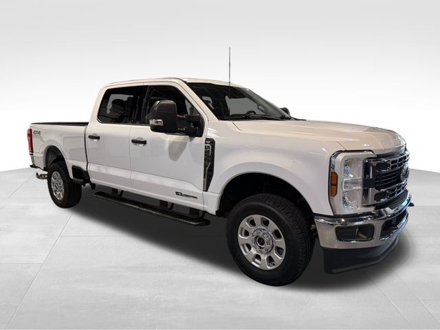2024 Ford F-250 Super Duty XLT's photo