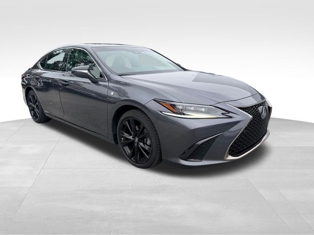2022 Lexus ES F SPORT photo 3