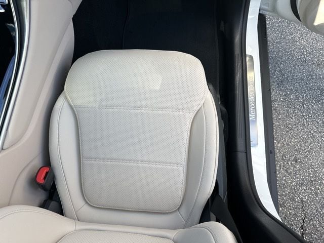 2026 Mercedes-Benz GLC Base - Photo 16