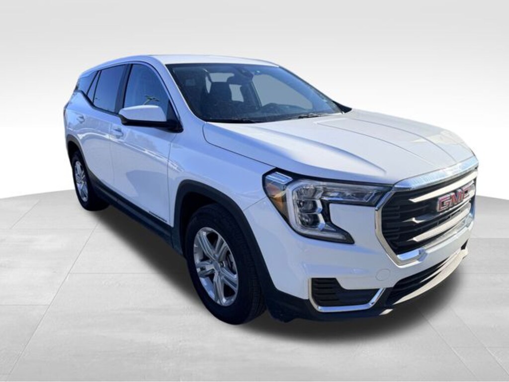 Used 2024 GMC Terrain SLE SUV