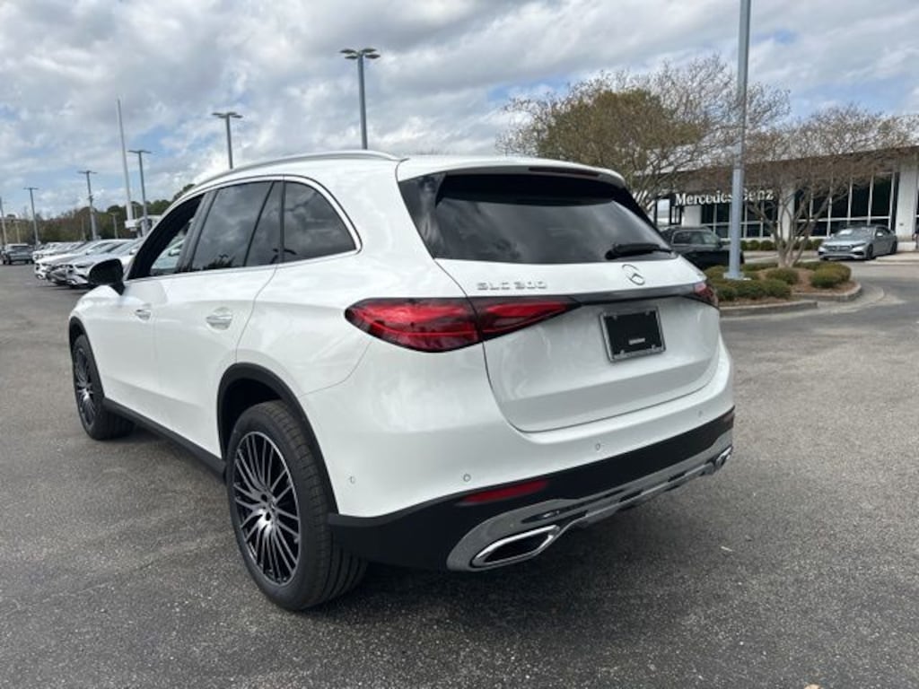 New 2026 Mercedes-Benz GLC 300 4MATIC SUV