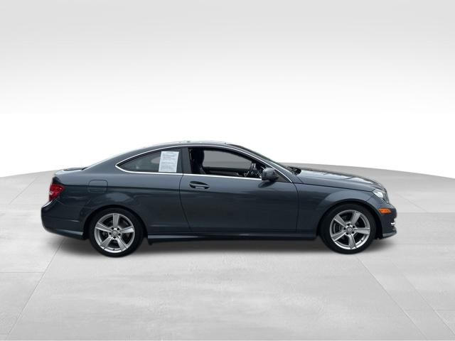 2015 Mercedes Benz C 250 Coupe photo 3