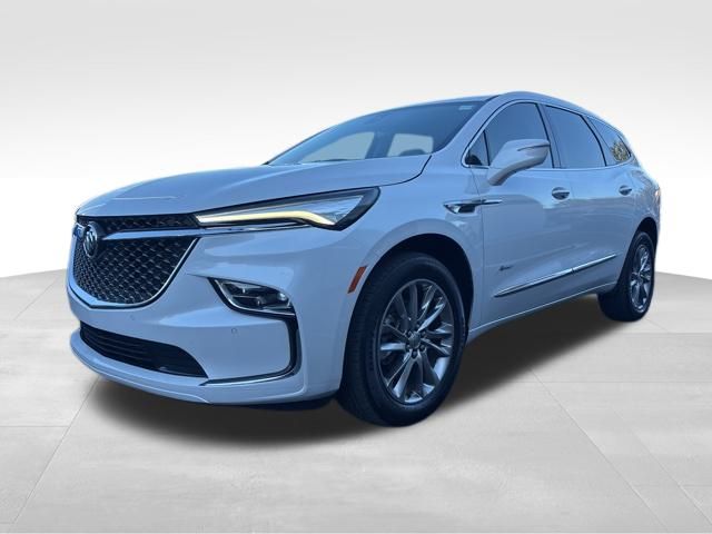 2024 Buick Enclave Avenir photo 3
