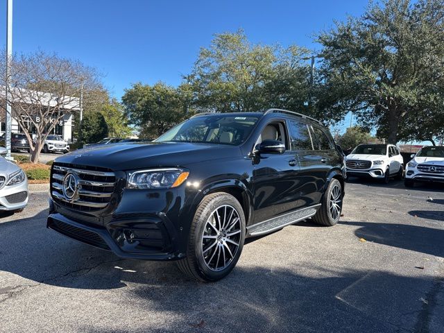 2026 Mercedes-Benz GLS Base's photo