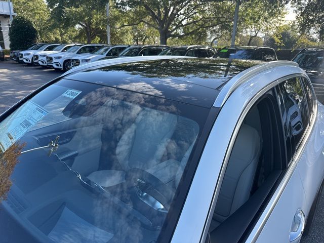 2026 Mercedes-Benz GLC Base - Photo 11