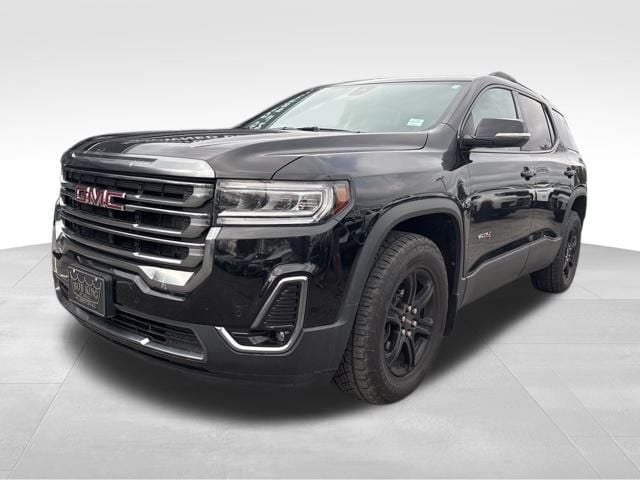 2021 GMC Acadia AT4's photo