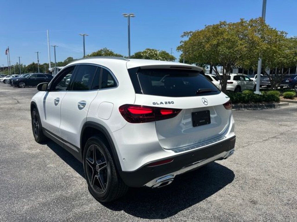New 2026 Mercedes-Benz GLA 250 4MATIC SUV