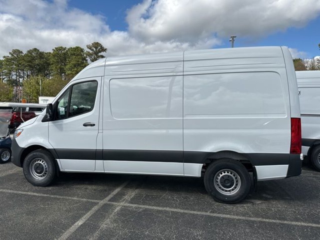New 2025 Mercedes-Benz Sprinter 2500 Standard Roof 4-Cyl Diesel Cargo Van