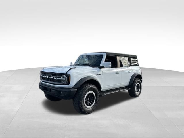 2021 Ford Bronco 4-Door Outer Banks's photo