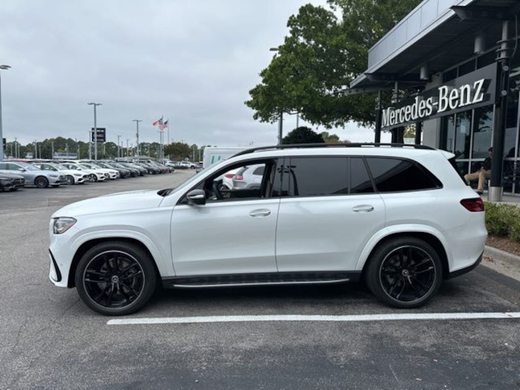 New 2025 Mercedes-Benz GLS 450 4MATIC SUV