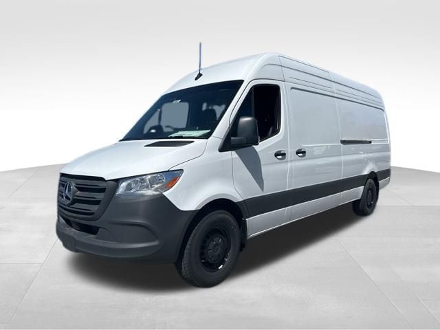 2026 Mercedes-Benz Sprinter 2500 170 WB High Roof's photo