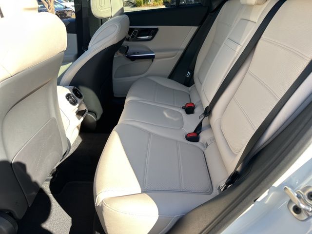 2026 Mercedes-Benz GLC Base - Photo 23