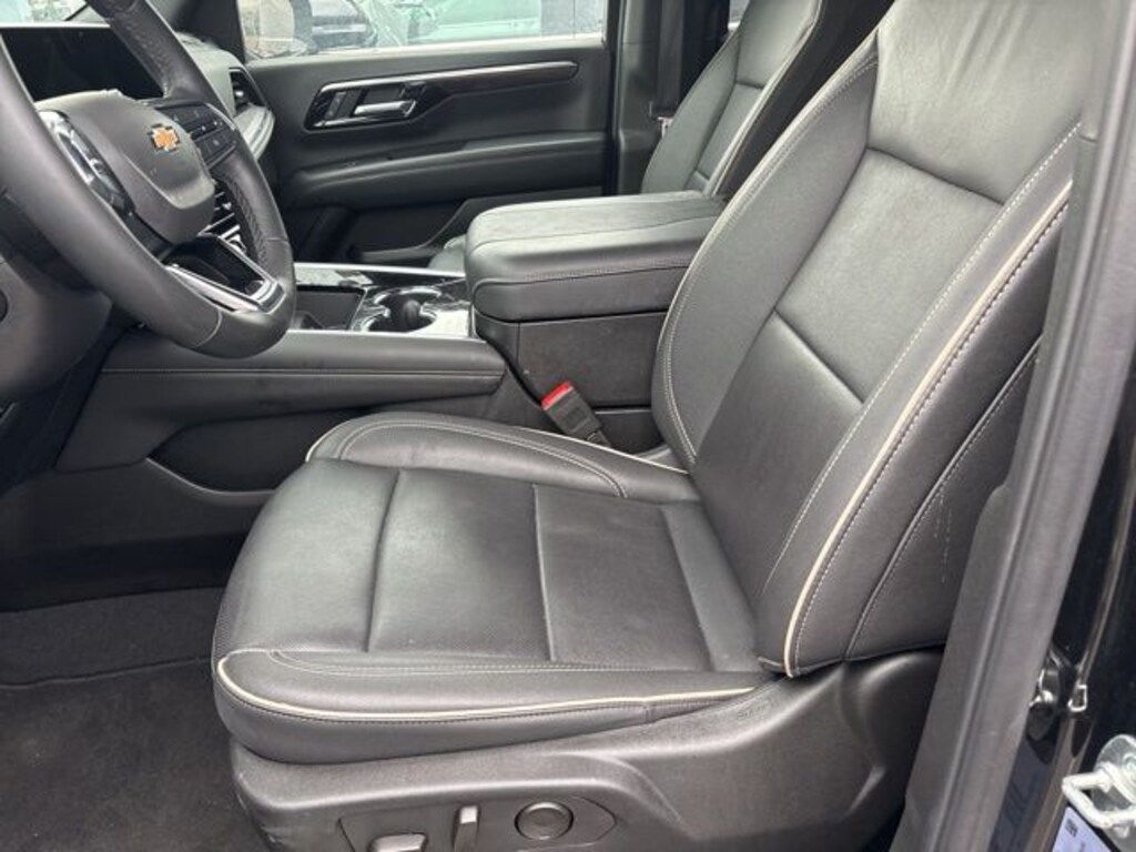 Used 2025 Chevrolet Tahoe Premier SUV