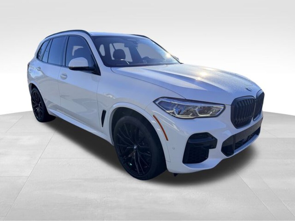 Used 2022 BMW X5 sDrive40i SUV