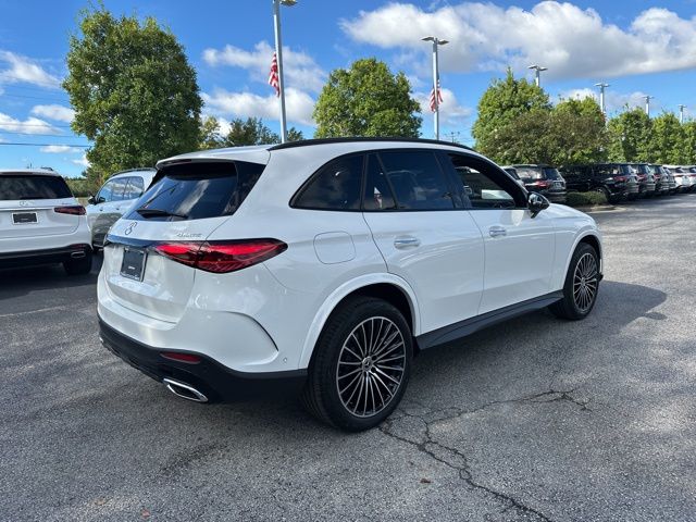 2026 Mercedes Benz GLC 300 4MATIC photo 4