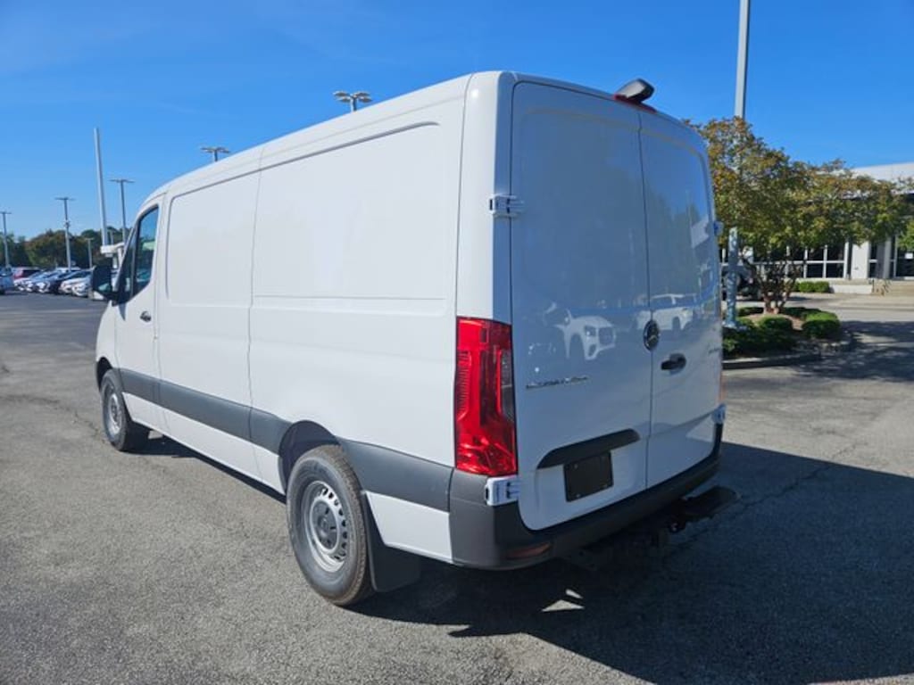 New 2026 Mercedes-Benz Sprinter 2500 Standard Roof 4-Cyl Diesel Cargo Van