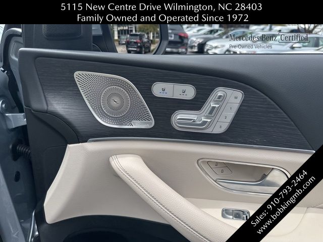 2025 Mercedes-Benz GLS Base - Photo 40