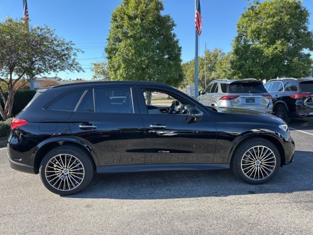 New 2026 Mercedes-Benz GLC 300 SUV