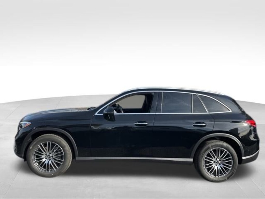 Used 2025 Mercedes-Benz GLC 4MATIC SUV