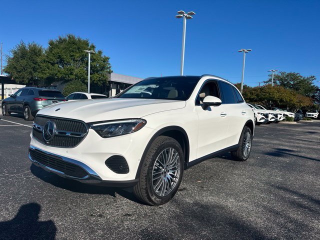 2027 Mercedes-Benz GLC