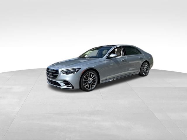 2026 Mercedes-Benz S-Class S 580's photo