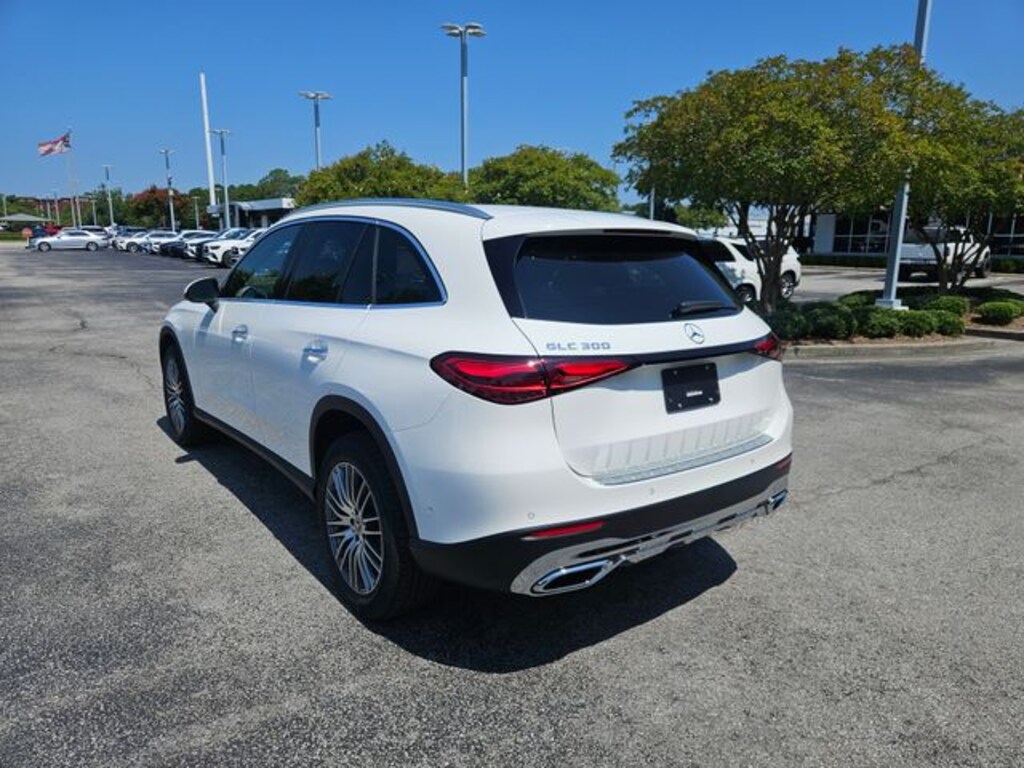 New 2026 Mercedes-Benz GLC 300 SUV