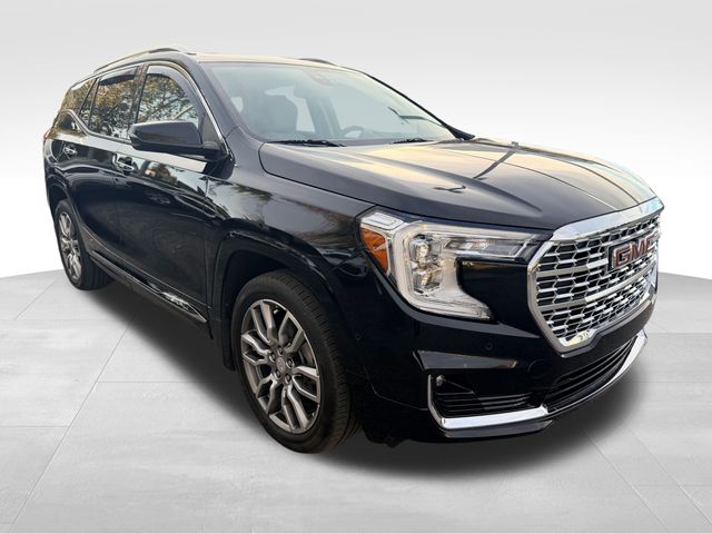 2022 Gmc Terrain Denali photo 3