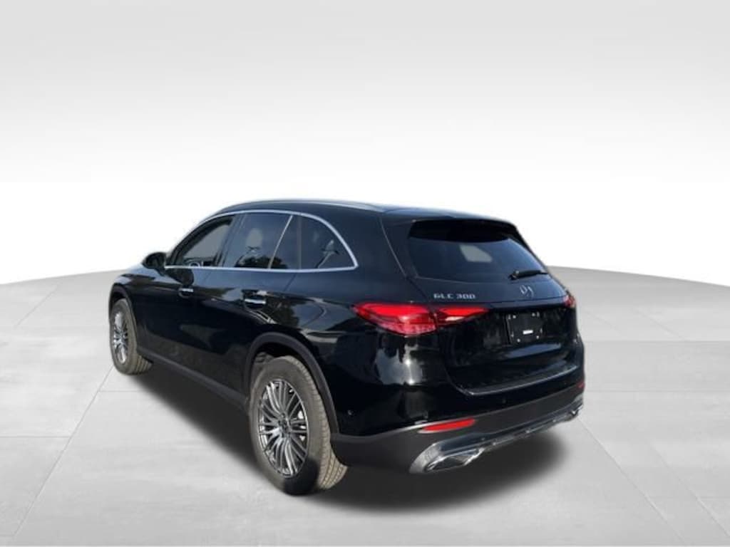 Used 2025 Mercedes-Benz GLC 4MATIC SUV