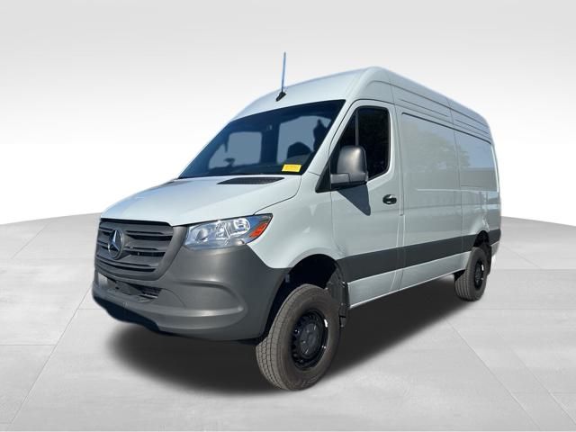 2025 Mercedes-Benz Sprinter Cargo Van Base's photo