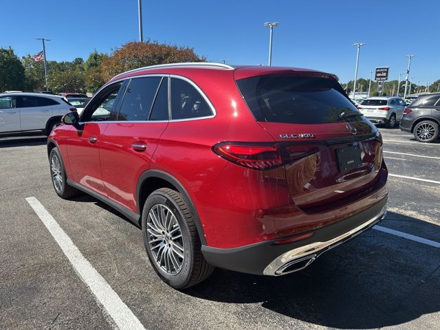 2026 Mercedes Benz GLC 300 photo 3