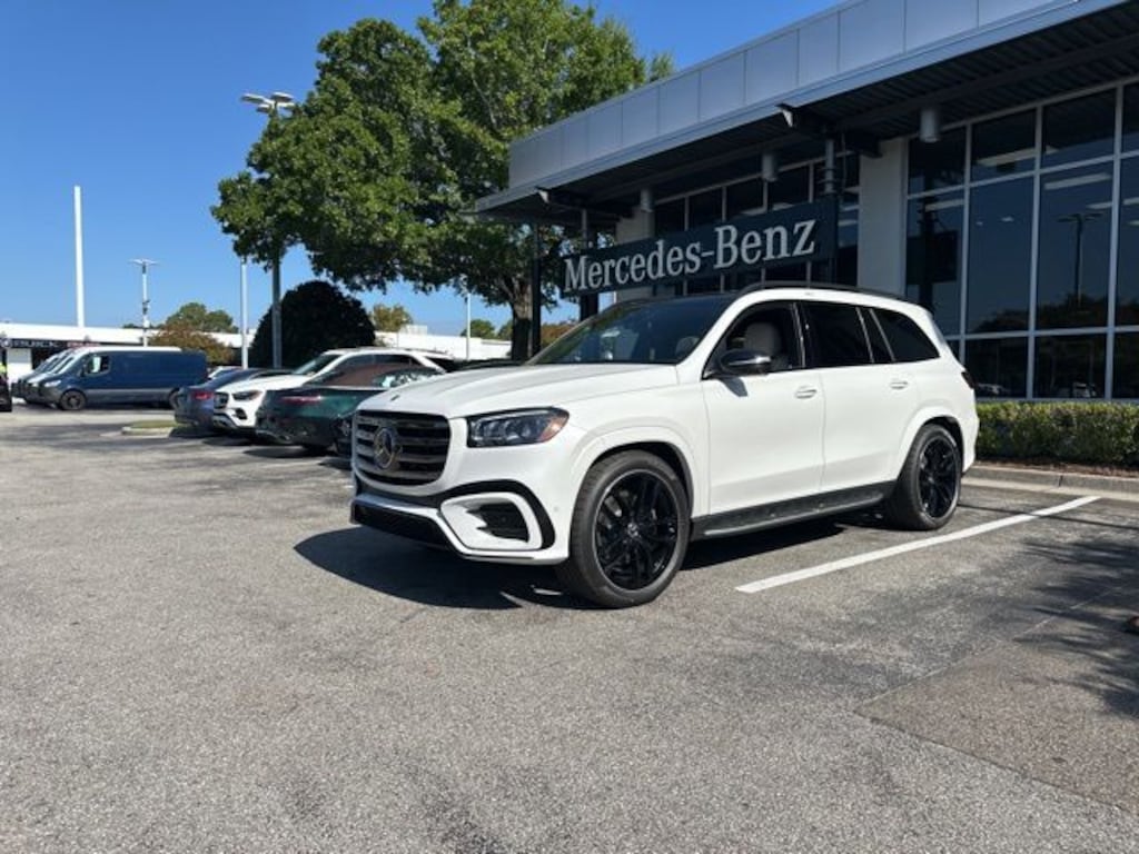 New 2025 Mercedes-Benz GLS 450 4MATIC SUV