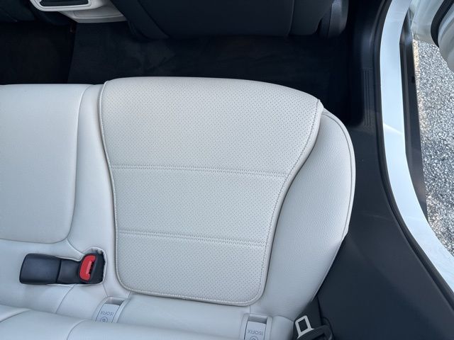 2026 Mercedes-Benz GLC Base - Photo 29
