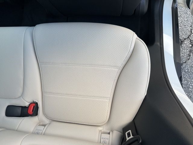 2026 Mercedes-Benz GLC Base - Photo 21