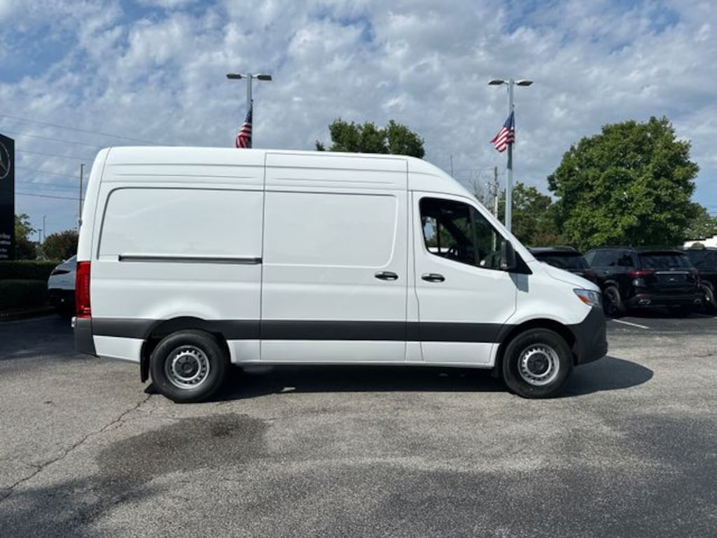 New 2025 Mercedes-Benz Sprinter 2500 Standard Roof 4-Cyl Diesel Cargo Van