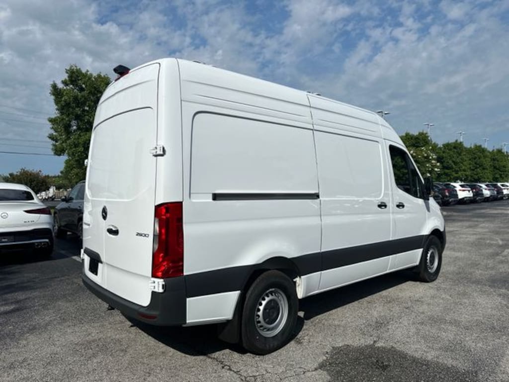 New 2025 Mercedes-Benz Sprinter 2500 Standard Roof 4-Cyl Diesel Cargo Van