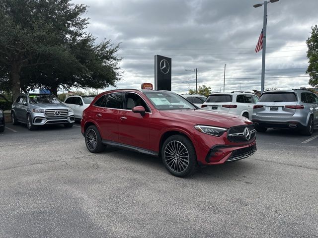 2026 Mercedes Benz GLC 300 4MATIC photo 2