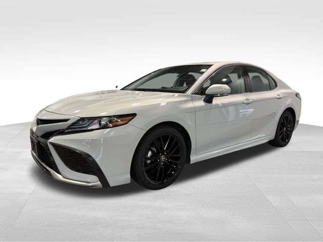 2023 Toyota Camry XSE photo 3