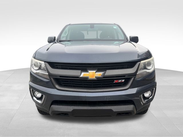 2019 Chevrolet Colorado Z71 photo 2