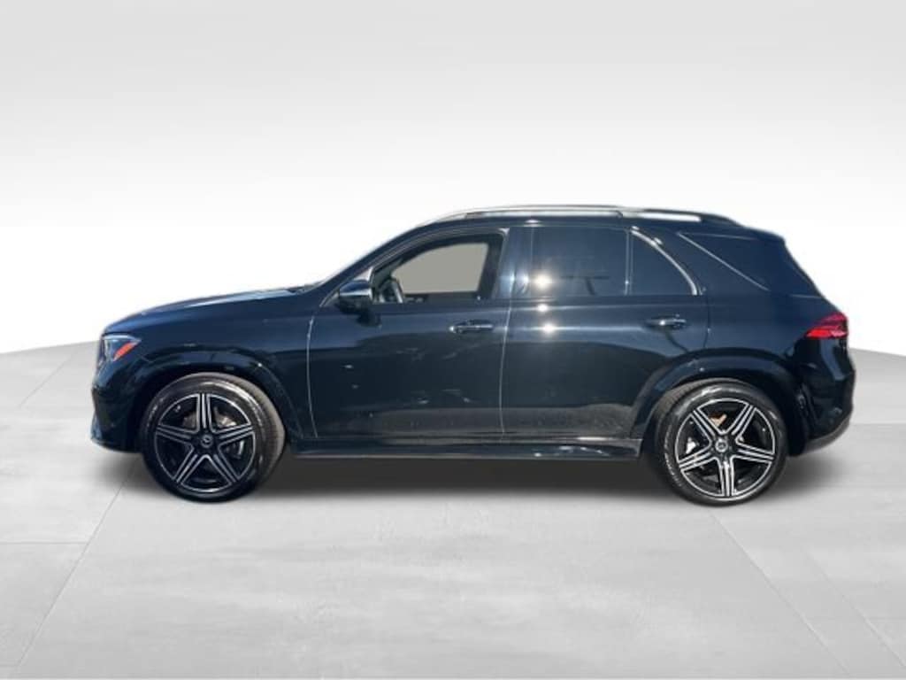 Used 2025 Mercedes-Benz GLE 4MATIC SUV