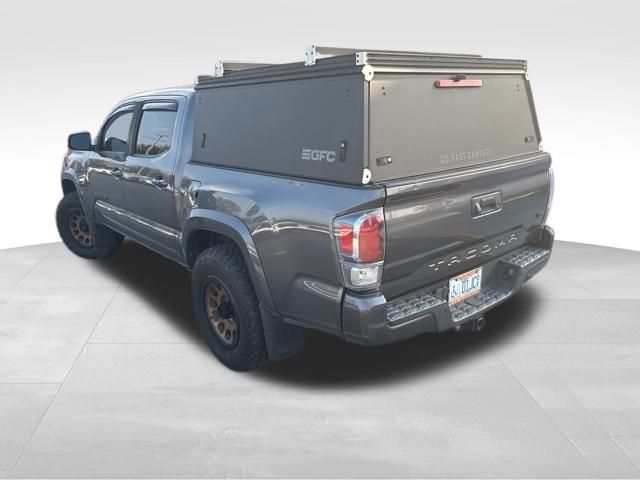 2020 Toyota Tacoma TRD Sport V6 photo 4